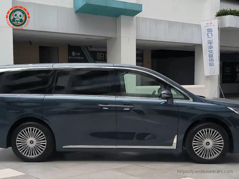 Voyah VOYAH Dreamer 2025 PHEV 4WD Flagship Kunpeng Edition