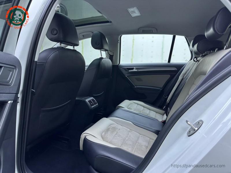 Volkswagen Volkswagen Golf  2017 230TSI Automatic Luxury Millionth Edition