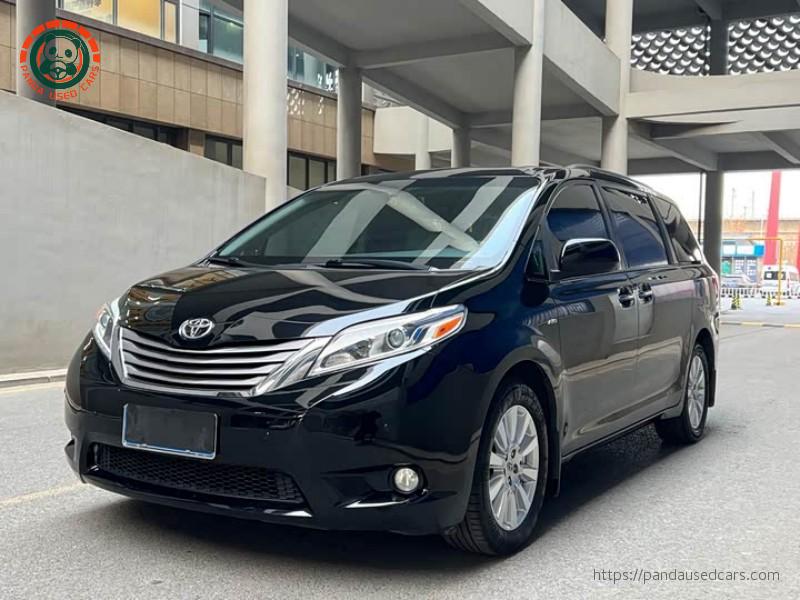 Toyota Toyota Sienna 2015 3.5L V6 LE AWD Minivan