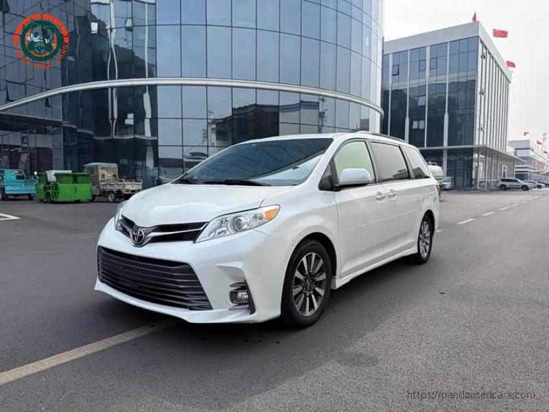 Toyota Toyota Sienna L 2015 FWD 7-Passenger 3.5L V6 edition
