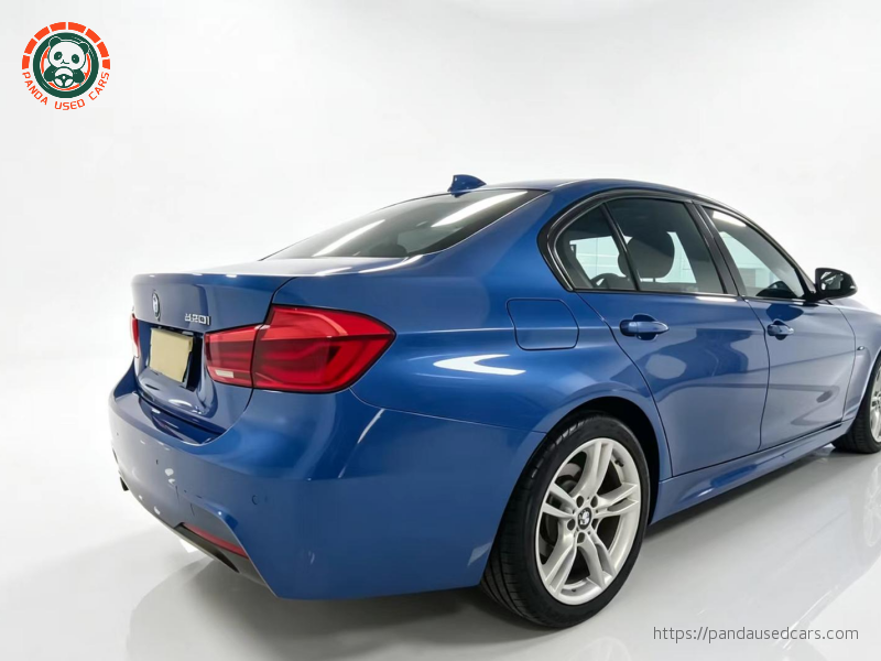 BMW 2017 BMW 3 Series 320i M Sport, 88,000 km