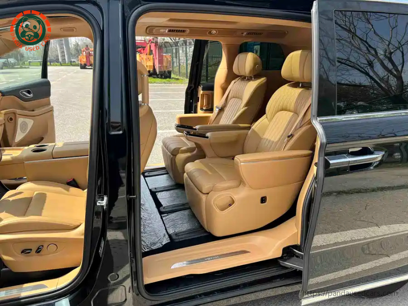 Voyah 2025 Lantu Dreamer EV 4WD Flagship Kunpeng Edition