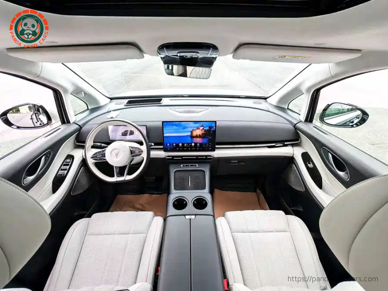 Voyah 2025 Lantu Dreamer EV 4WD Flagship Kunpeng Edition