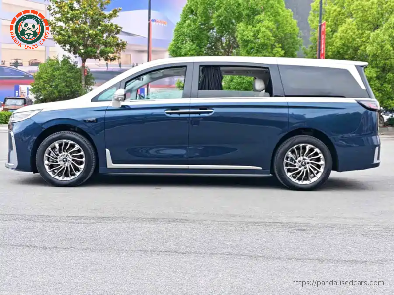 Voyah 2025 Lantu Dreamer EV 4WD Flagship Kunpeng Edition