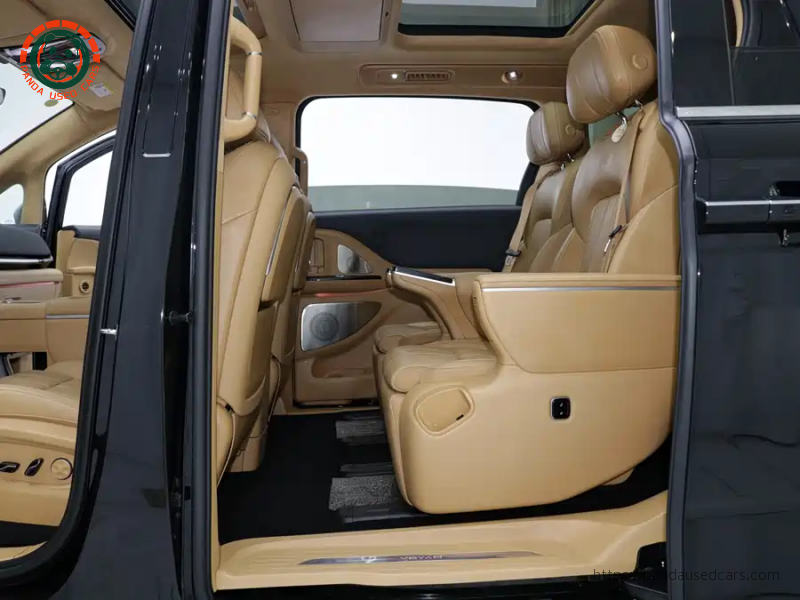 Voyah 2025 Lantu Dreamer EV 4WD Flagship Kunpeng Edition