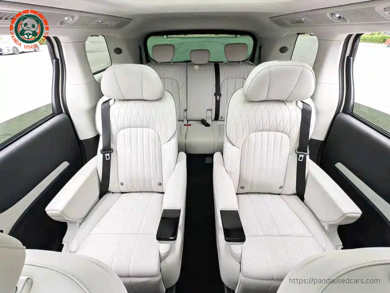 Voyah 2025 Lantu Dreamer EV 4WD Flagship Kunpeng Edition