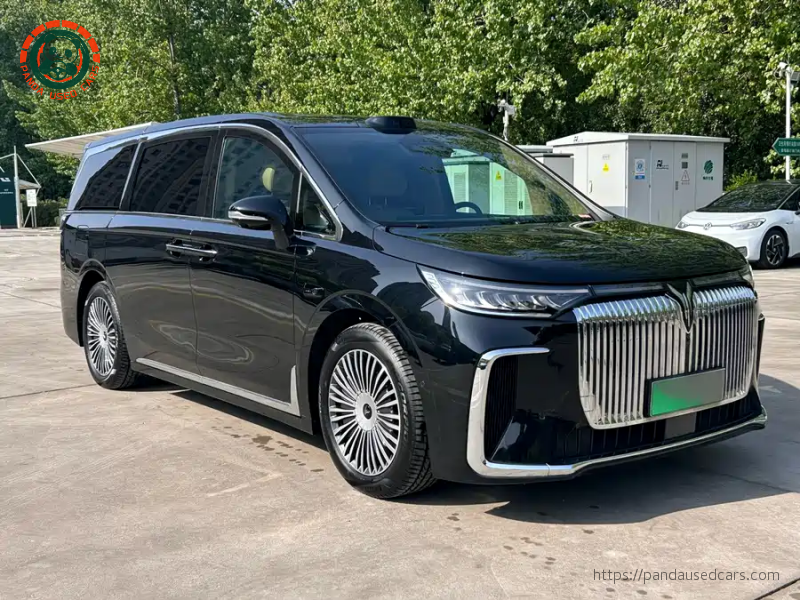 Voyah 2025 Lantu Dreamer EV 4WD Flagship Kunpeng Edition