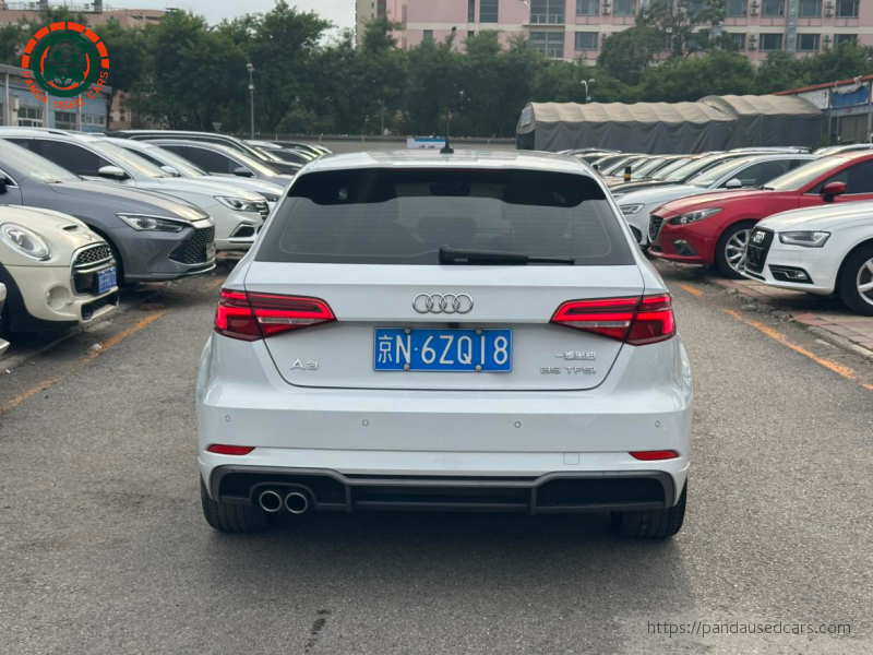Audi A3 2020 Sportback 35 TFSI Fashion Edition, 49,100 km