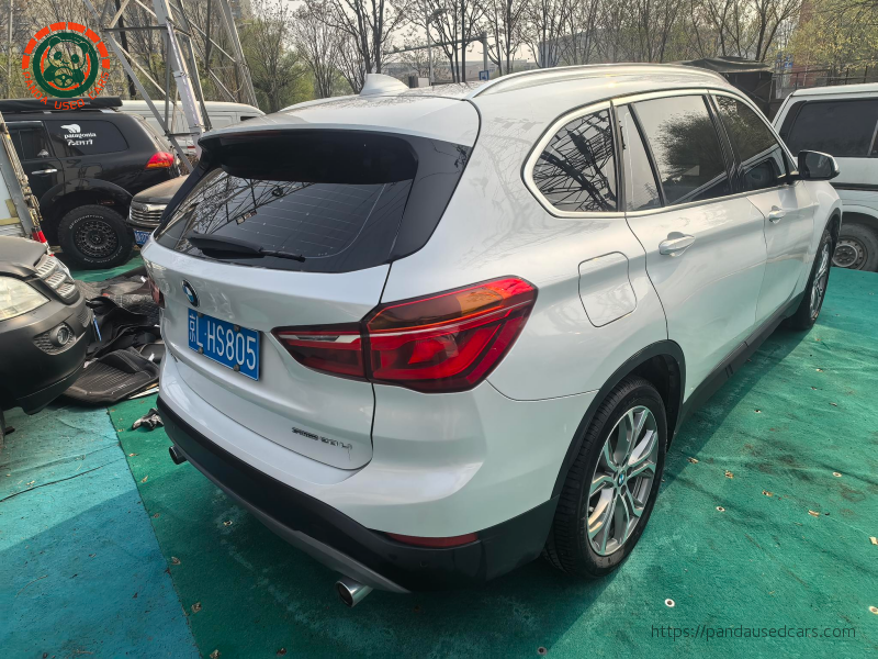 BMW BMW X1 2019 sDrive20Li Leading Edition, 121,000 km