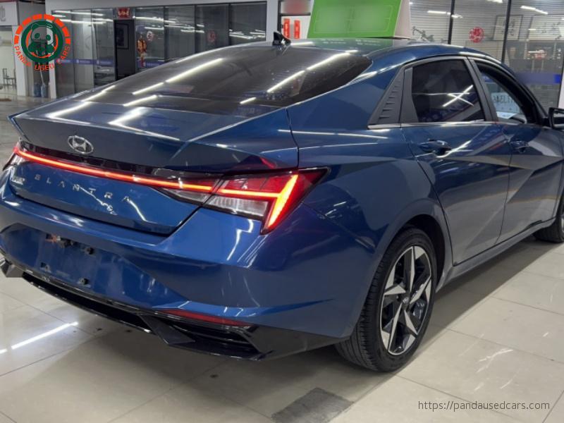 Hyundai Hyundai Elantra 2022 1.5L CVT LUX Premium