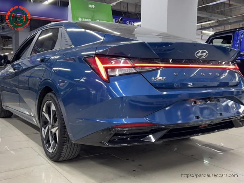 Hyundai Hyundai Elantra 2022 1.5L CVT LUX Premium