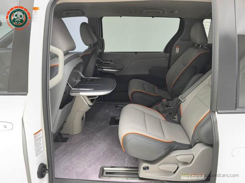Toyota Toyota Sienna 2015 LE FWD 8‑Passenger 3.5L V6