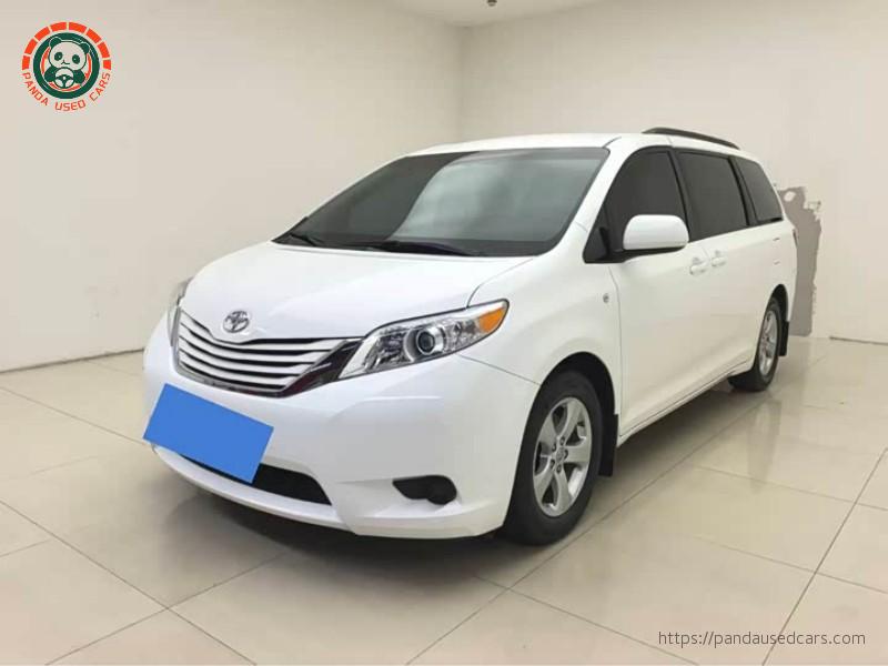 Toyota Toyota Sienna 2015 LE FWD 8‑Passenger 3.5L V6