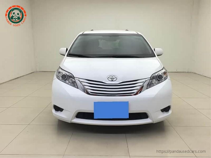 Toyota Toyota Sienna 2015 LE FWD 8‑Passenger 3.5L V6