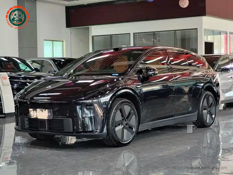 Li Auto i6 2025 2WD Standard Version
