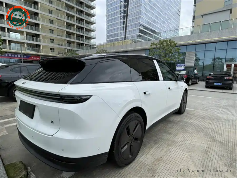 Li Auto Li Auto i6 2025 2WD Standard Version