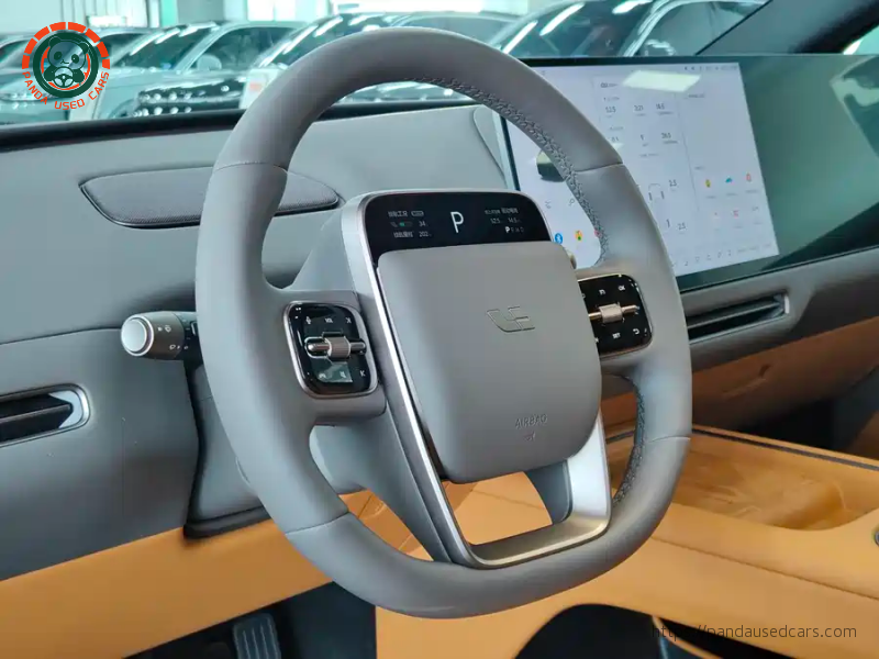 Li Auto Li Auto i6 2025 2WD Standard Version