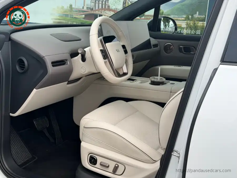 Li Auto Li Auto i6 2025 2WD Standard Version