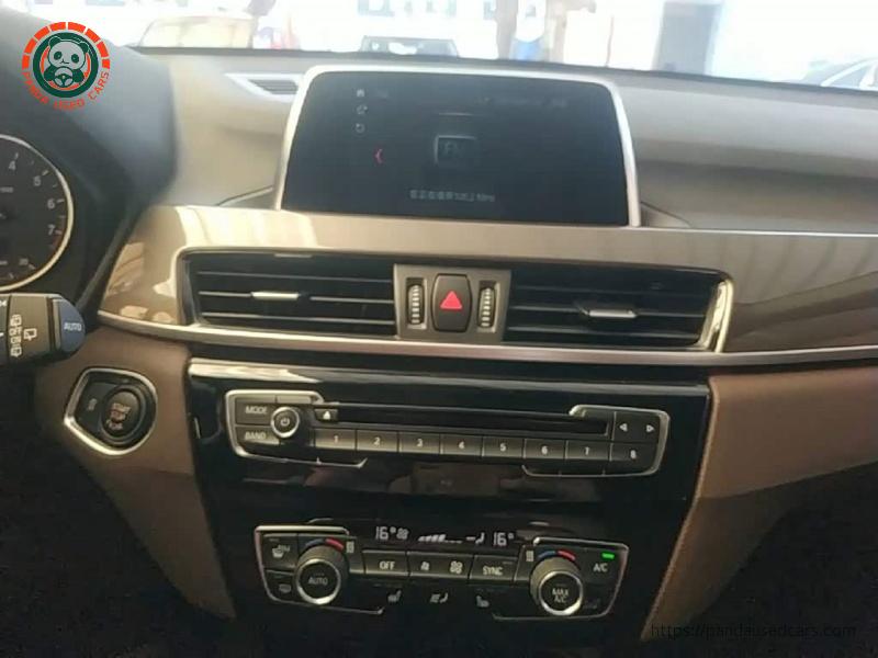 BMW BMW X1 2018 xDrive20Li Luxury Model
