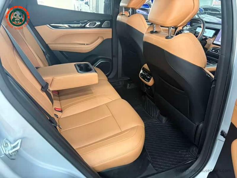 Geely Geely Boyue L 2025 4th Generation 1.5TD 7DCT Yangfan Edition
