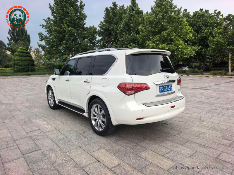 Infiniti Infiniti QX80 2013 model, 5.6L 4WD, 119,100 km