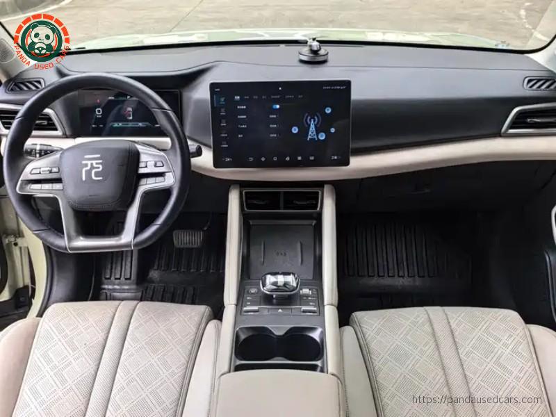 BYD 2024 BYD Yuan UP 401KM Beyond Edition