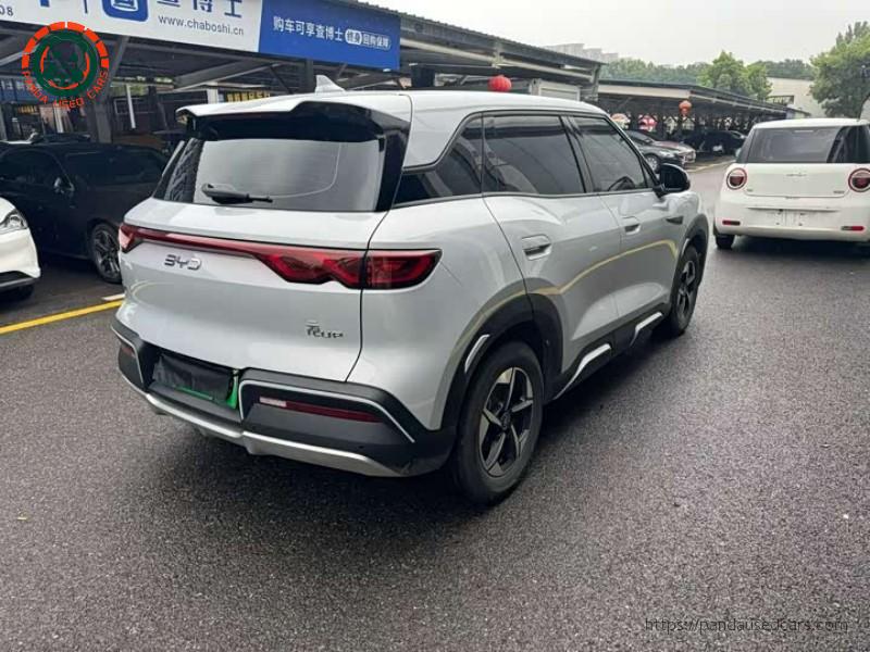 BYD BYD Yuan UP 2024 401KM Leader edition