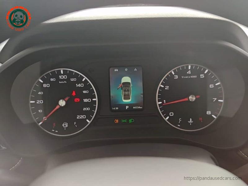 Roewe Roewe i5 2021 1.5L CVT Platinum Edition