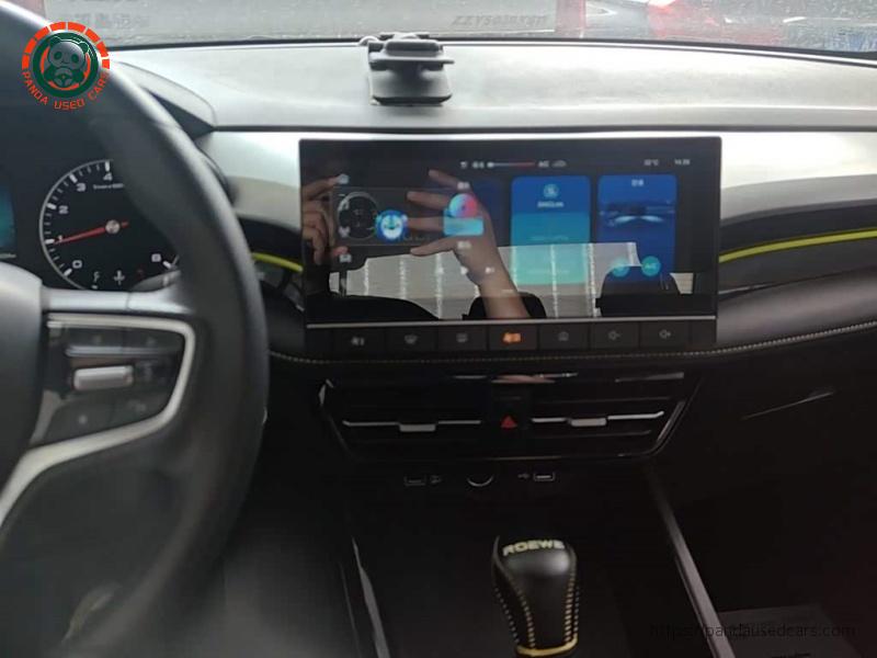 Roewe Roewe i5 2021 1.5L CVT Platinum Edition