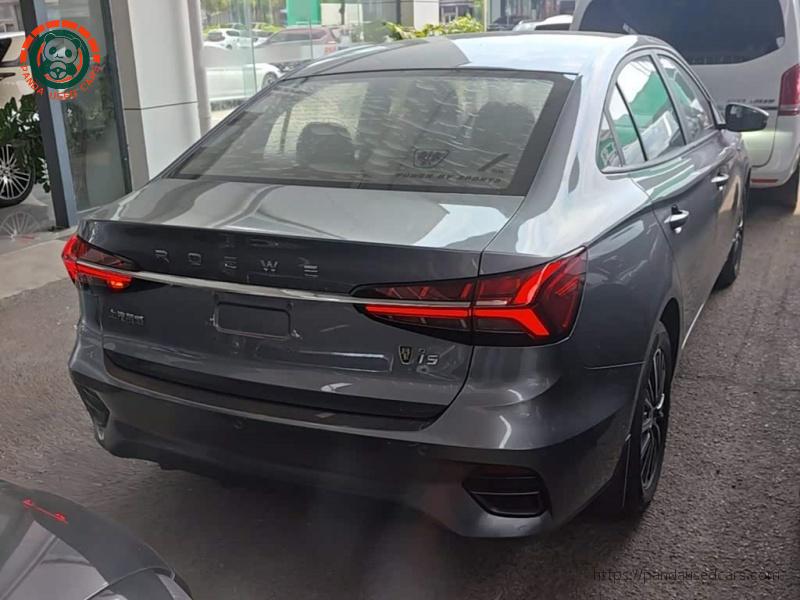 Roewe Roewe i5 2021 1.5L CVT Platinum Edition