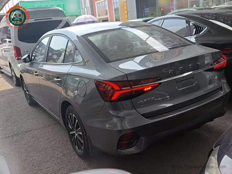 Roewe Roewe i5 2021 1.5L CVT Platinum Edition