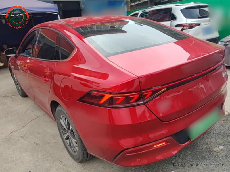 BYD BYD Qin PLUS 2023 Champion DM-i 55KM Leading