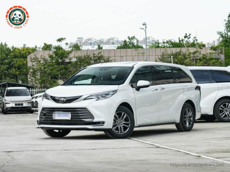 2026 Sienna 2.5L Hybrid AWD Luxury Edition
