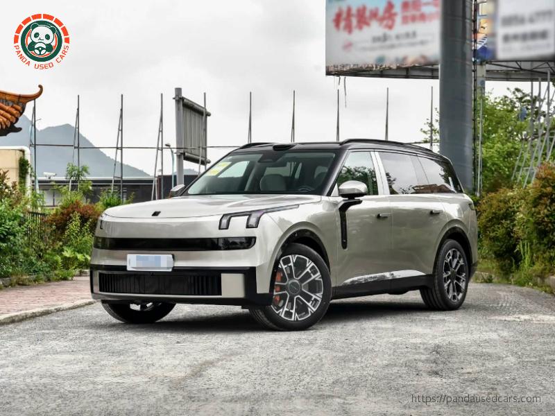 2025 LYNK & CO 900 1.5T Ultra 6-Seater