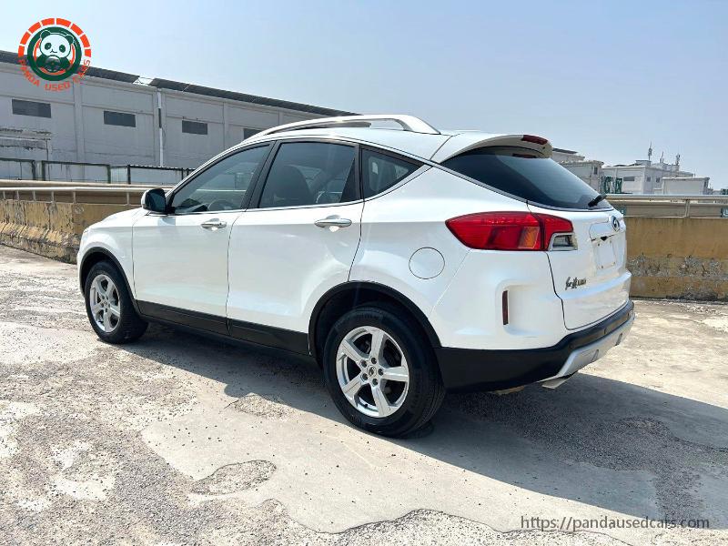 BESTUNE Bestune 2013 X80 2.0 Comfort Automatic