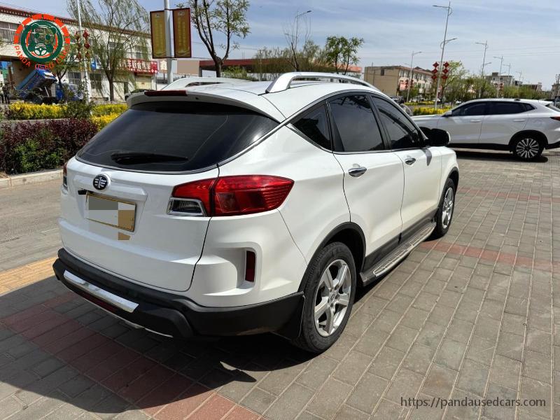 BESTUNE Bestune 2013 X80 2.0 Comfort Edition Automatic