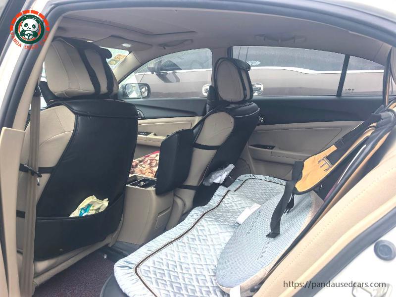 BESTUNE Bestune 2013 B50 1.6 Haohua Edition Automatic