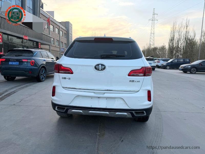 BESTUNE Besturn 2017 X40 1.6 Luxury MT