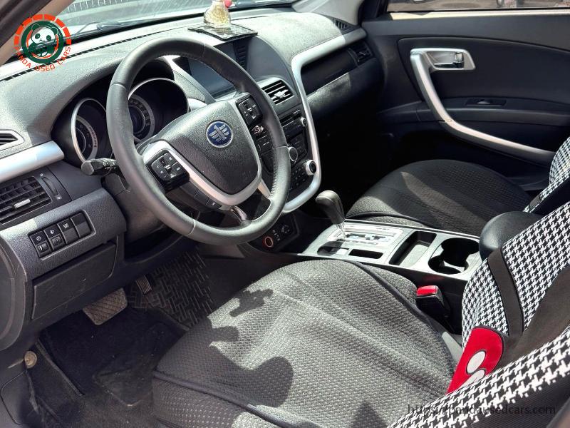 BESTUNE Bestune 2013 X80 2.0 Comfort Edition Automatic