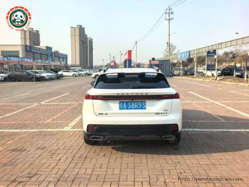 BESTUNE Besturn 2022 B70S 1.5T Zhichao Commander AT
