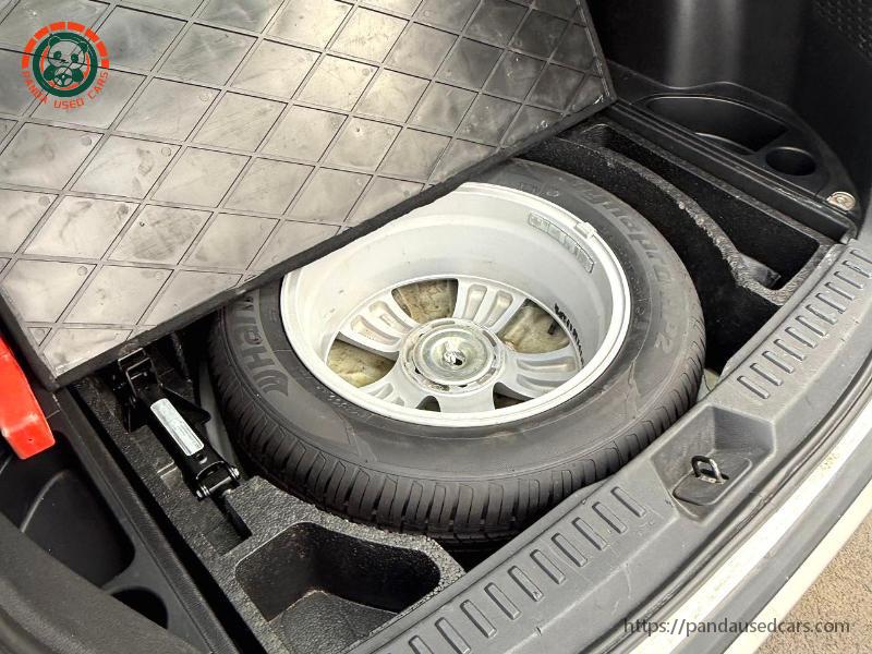 BESTUNE Bestune 2015 X80 2.0 Haohua Edition Automatic