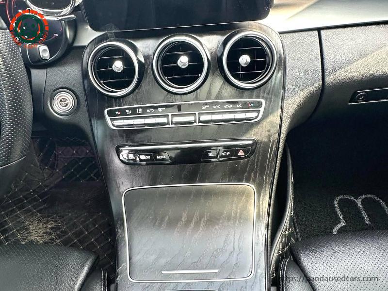 Mercedes-Benz Mercedes-Benz C-Class 2021 C 200 L 1.5T Fashion Edition Automatic