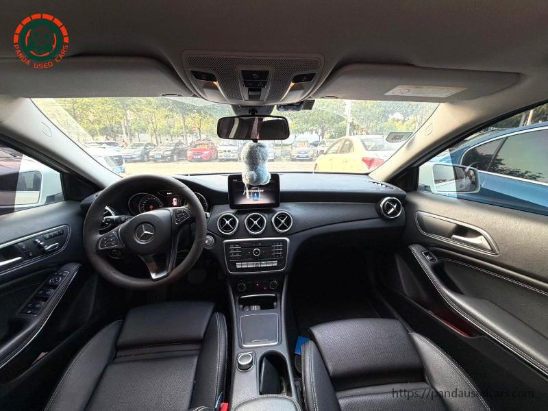 Mercedes-Benz Mercedes-Benz 2018 GLA 200 1.6T Fashion Edition AT