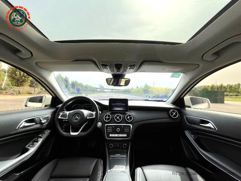 Mercedes-Benz Mercedes-Benz 2019 GLA 200 1.6T Dynamic Automatic