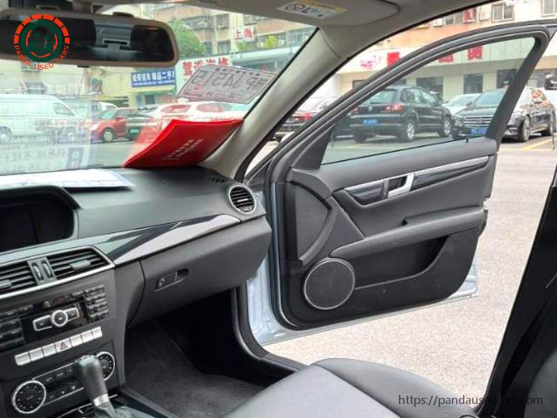 Mercedes-Benz Mercedes-Benz C-Class 2013 C 180 CGI 1.8T Classic Grand Edition Automatic