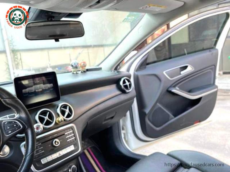 Mercedes-Benz Mercedes-Benz 2018 GLA 200 1.6T Dynamic Edition Automatic
