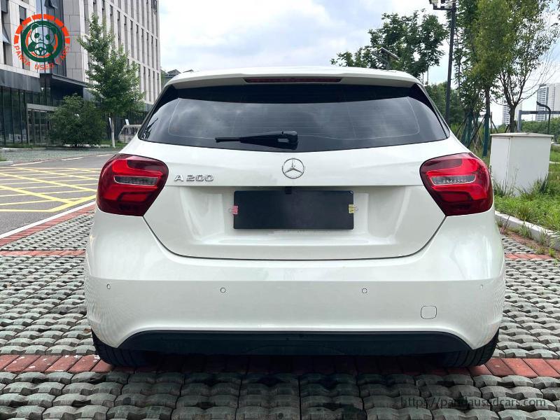 Mercedes-Benz Mercedes-Benz A-Class 2017 A 200 1.6T Dynamic Edition (Facelift) Automatic