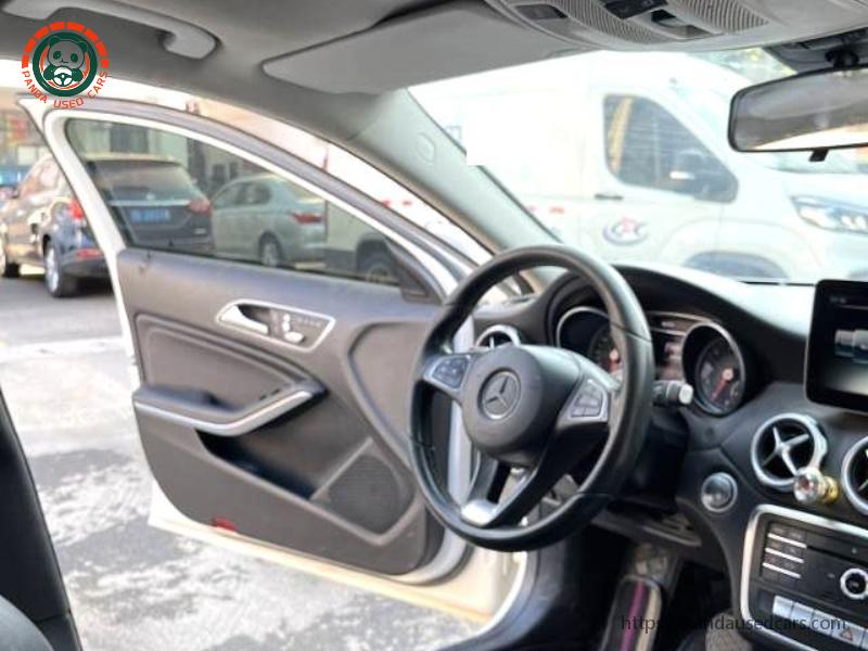 Mercedes-Benz Mercedes-Benz 2018 GLA 200 1.6T Dynamic Edition Automatic