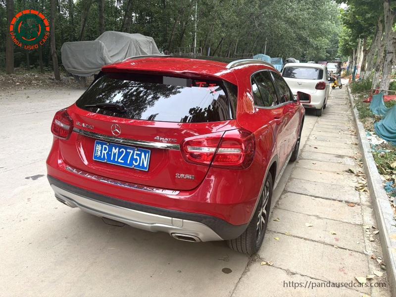 Mercedes-Benz Mercedes-Benz 2017 GLA 220 4MATIC 2.0T Fashion Edition Automatic