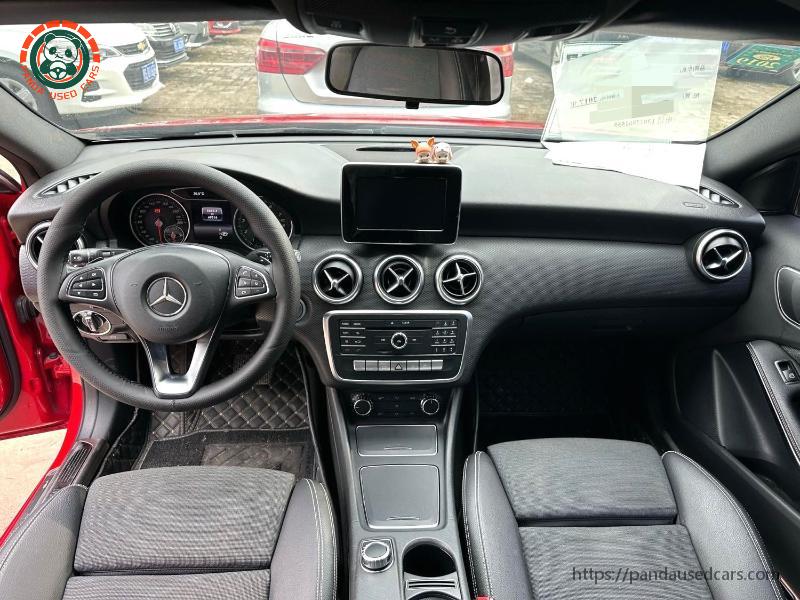 Mercedes-Benz Mercedes-Benz A-Class (Imported) 2017 A 200 1.6T Dynamic Automatic